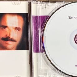 Alternative view of Yanni - The Very Best of Yanni