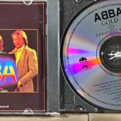 Alternative view of ABBA - Gold: Greatest Hits
